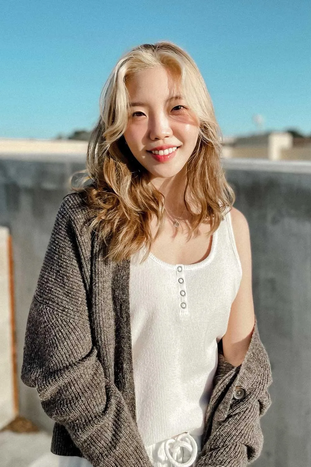 BRUSHED WAFFLE CROP TANK TOP -   WHITE